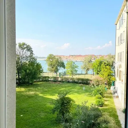 Heart Of - Quiet & Cozy *