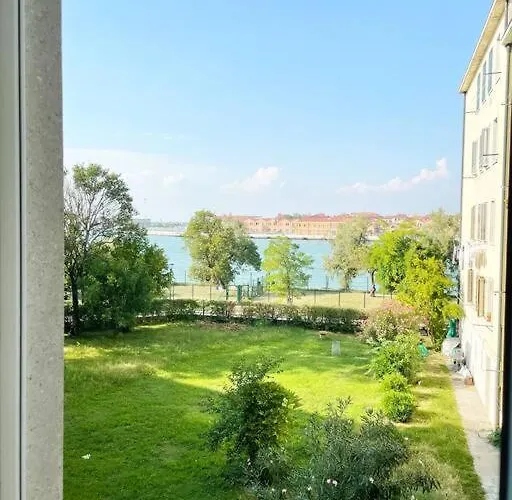 Heart Of - Quiet & Cozy *